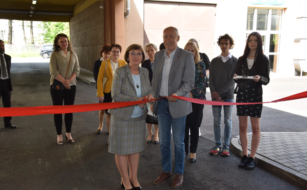 Samochód nauki jazdy dla uczniów ZST