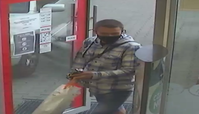 Ukradł perfumy w drogerii. Rozpoznajesz go?