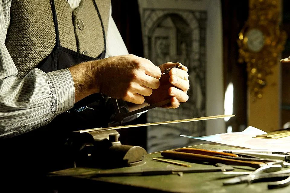 Dwóch mężczyzn dokonało rozboju z użyciem noża!