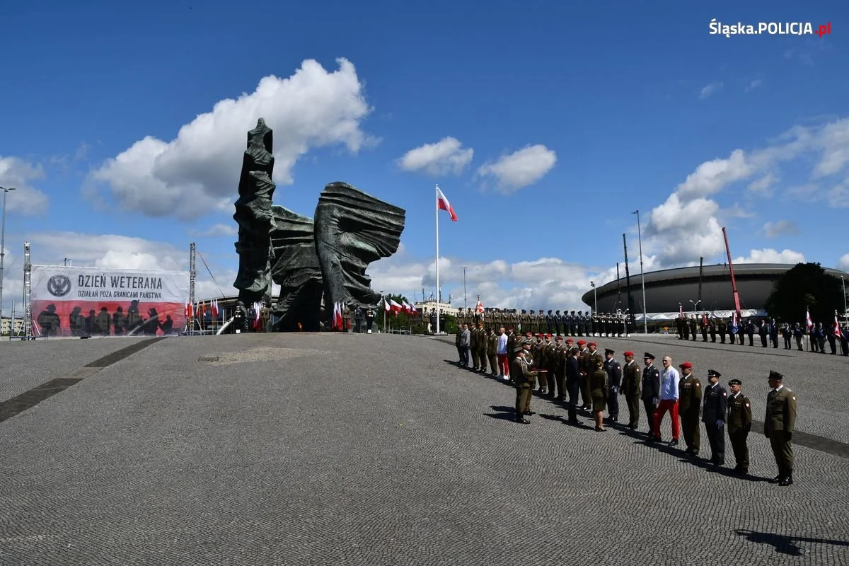 Dzień Weterana i Uczestników Misji Pokojowych [ZDJĘCIA]