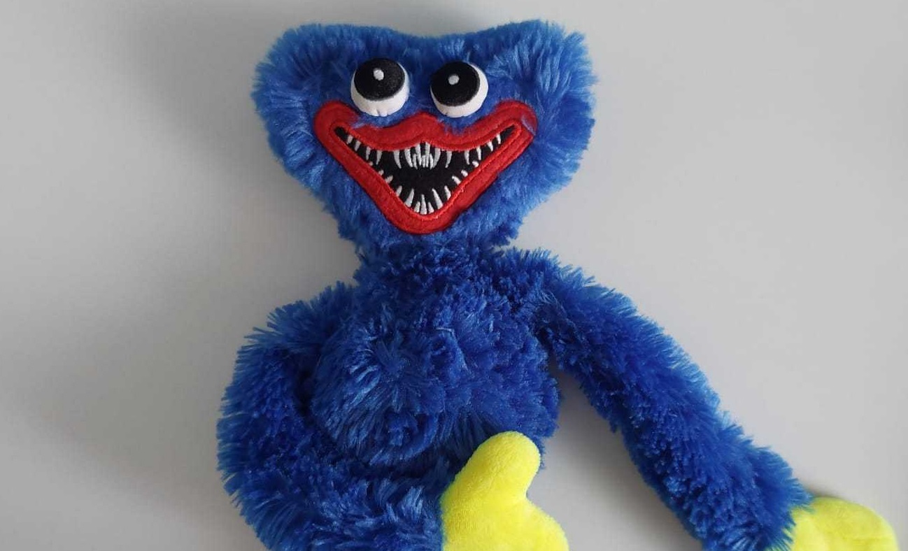 Śląskie przedszkola ostrzegają przed Huggy Wuggy. Czym jest niebieski stwór?