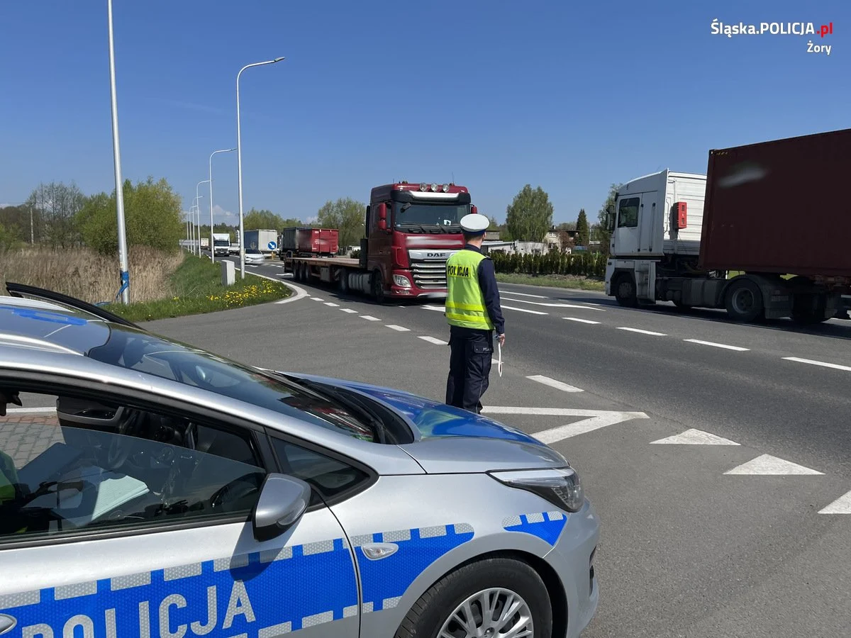 1500 zł, 10 punktów karnych i utrata prawa jazdy. Żorzanin przekroczył prędkość o 52 km/h