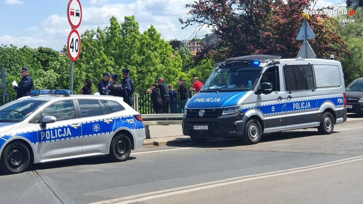 Policjanci zabezpieczali wyjazd kibiców