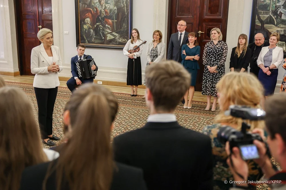 Laureaci konkursu w Pałacu Prezydenckim 1