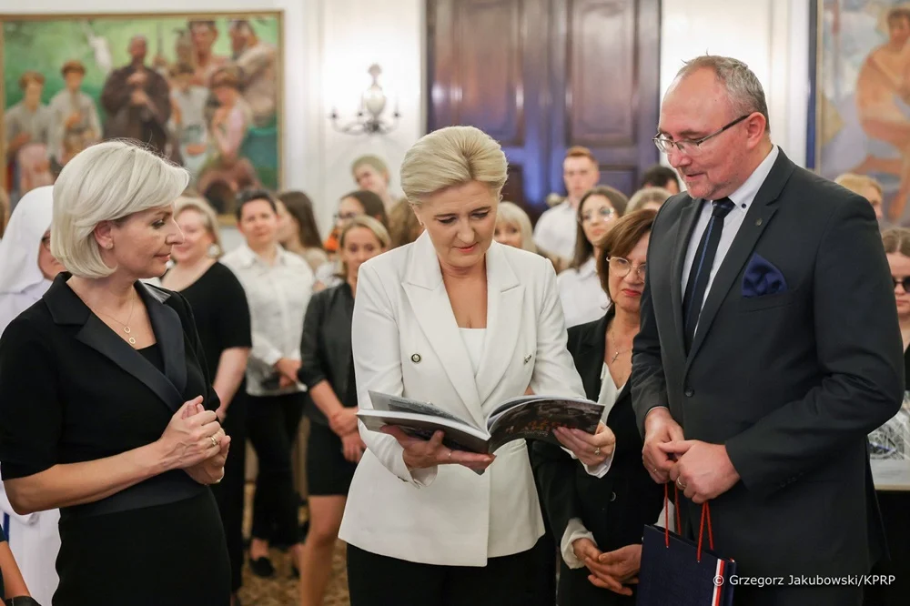 Laureaci konkursu w Pałacu Prezydenckim 5