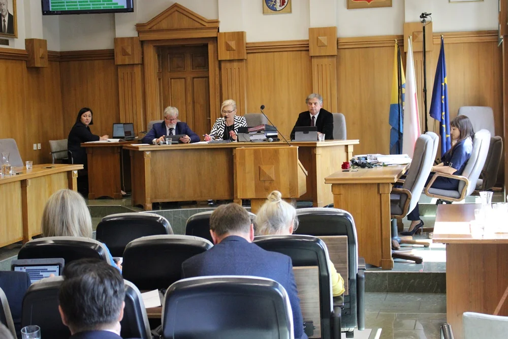 Śp. Prezydent Grażyna Dziedzic otrzymała wotum zaufania oraz absolutorium