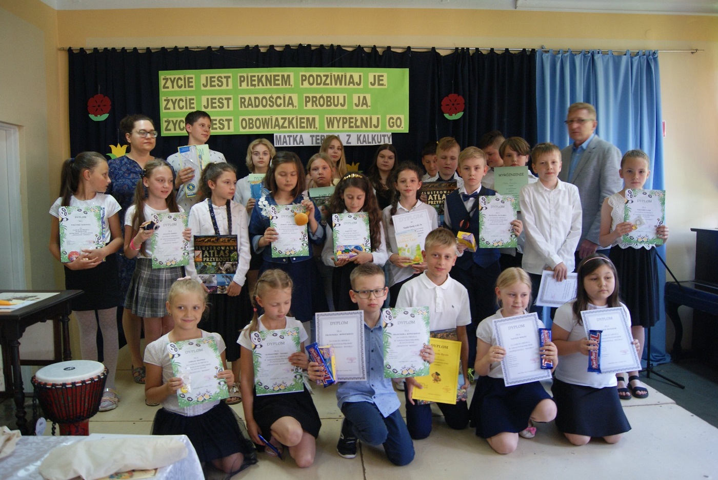 Niech żyją wakacje! Rok szkolny 2021/2022 zakończony