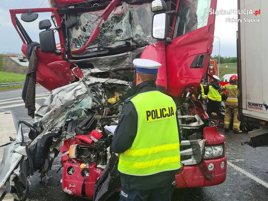 Tragiczny wypadek na autostradzie A1 w Piekarach Śląskich