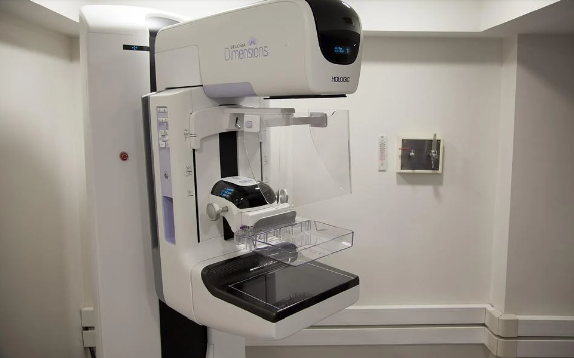 Badania w mobilnej pracowni mammograficznej LUX MED w lipcu