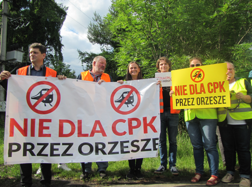 Protest przeciwko budowie kolei dużych prędkości do CPK