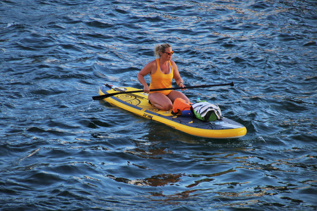 Deska SUP - dlaczego stała się tak popularna?