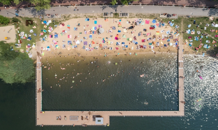 Baseny i kąpieliska w Sosnowcu. Gdzie się schłodzić w upalne dni?