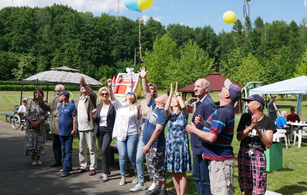 Piknik "Sadzimy kwiaty na lepsze klimaty"