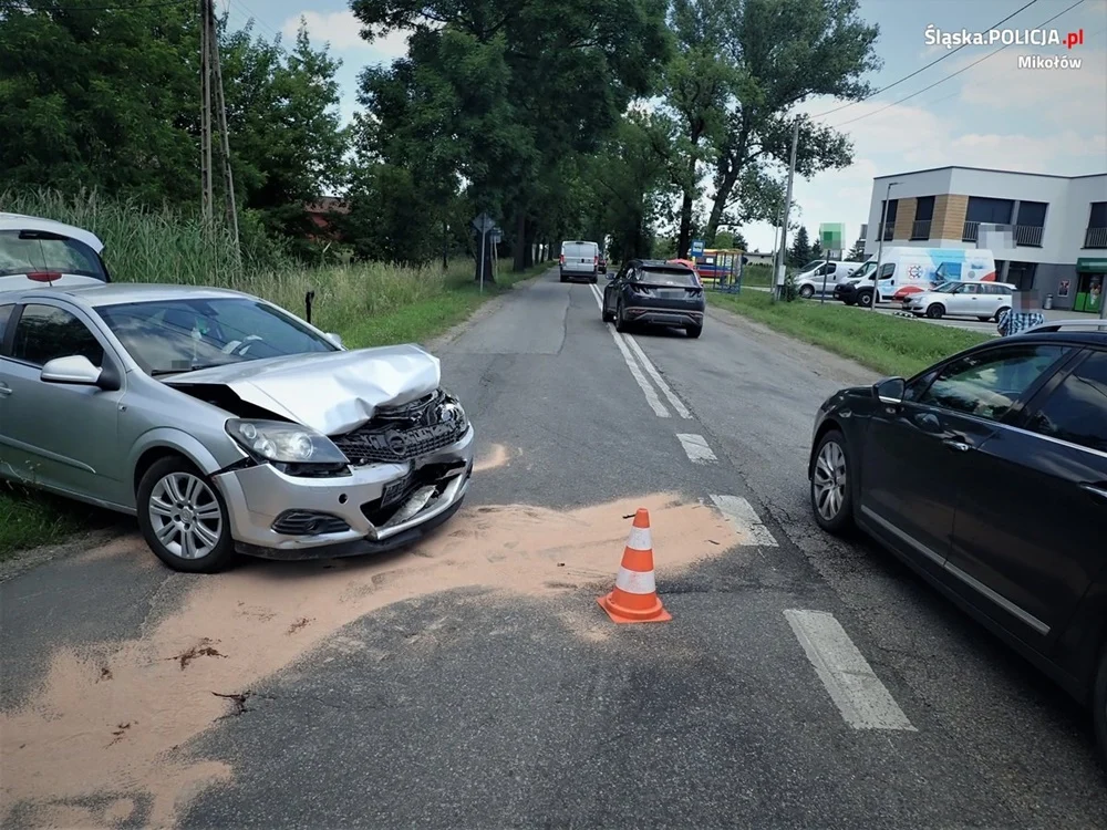 Czołowe zderzenie w Mikołowie. Sprawca był pijany