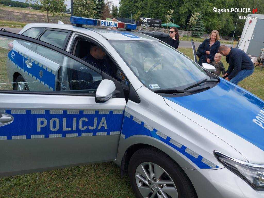 Katowiccy policjanci na piknikach rodzinnych 4