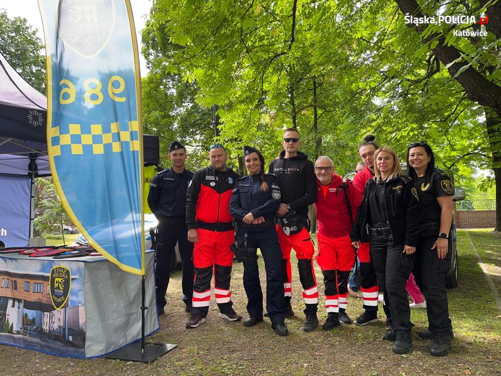 Katowiccy policjanci na piknikach rodzinnych 7