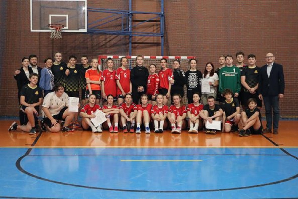 Towarzyski mecz piłki ręcznej w ramach XXX Olimpijskich Dni Sportu