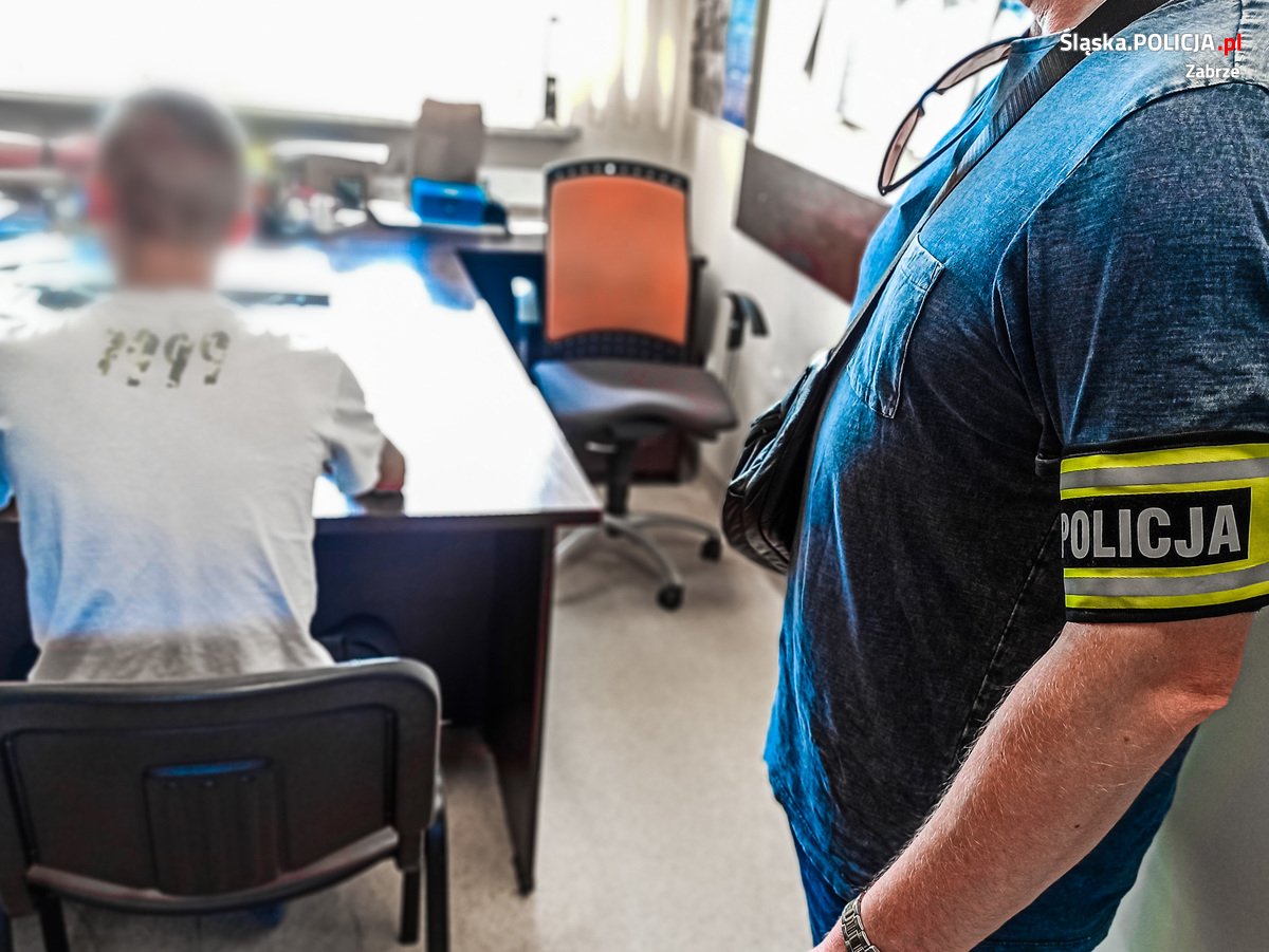 Poczęstował koleżankę narkotykami. 17-latka trafiła do szpitala!