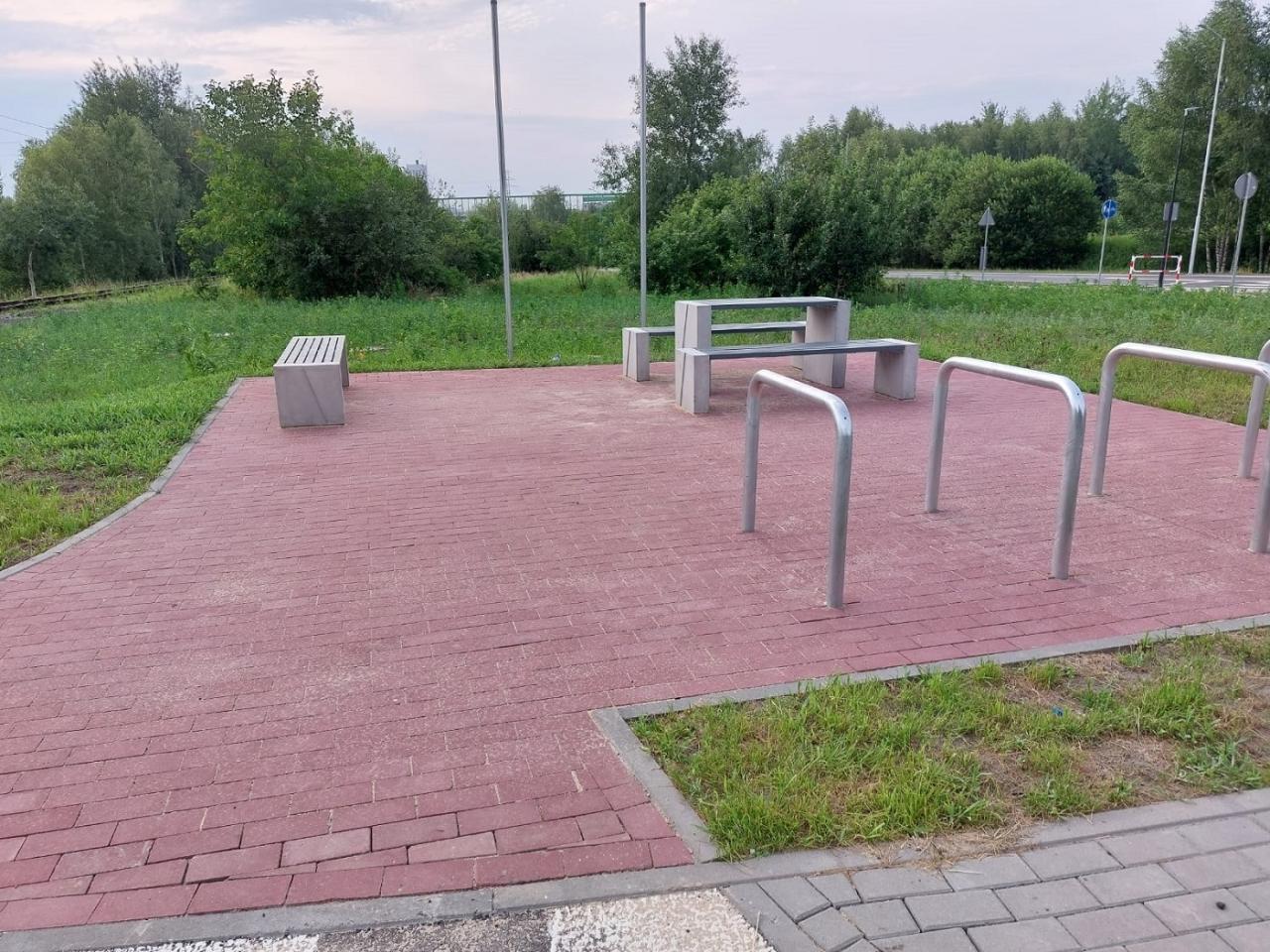 Zakończona przebudowa połączenia ulic Nowy Świat i Halembskiej 5