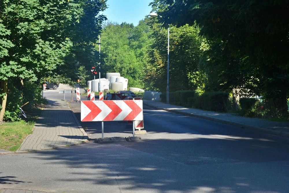 Przebudowa kanalizacji deszczowej w Halembie. Utrudnienia w ruchu na ul. Miodowej