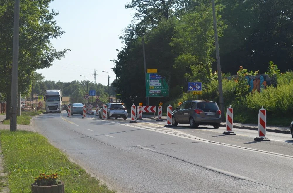 Kolejne zmiany organizacji ruchu na 1 Maja. Utrudnienia przewidziane są do końca remontu!