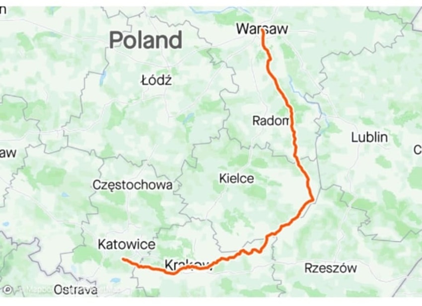 W ponad 30 godzin dotarli rowerami do stolicy, aby wesprzeć chore dzieci