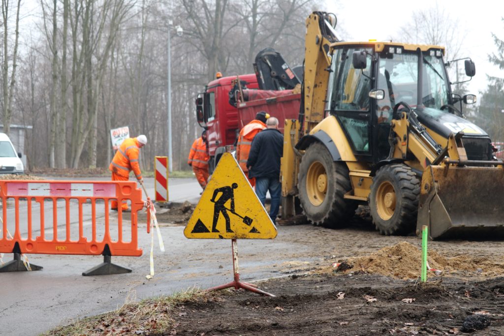 Nowy wodociąg w ul. Tarnogórskiej