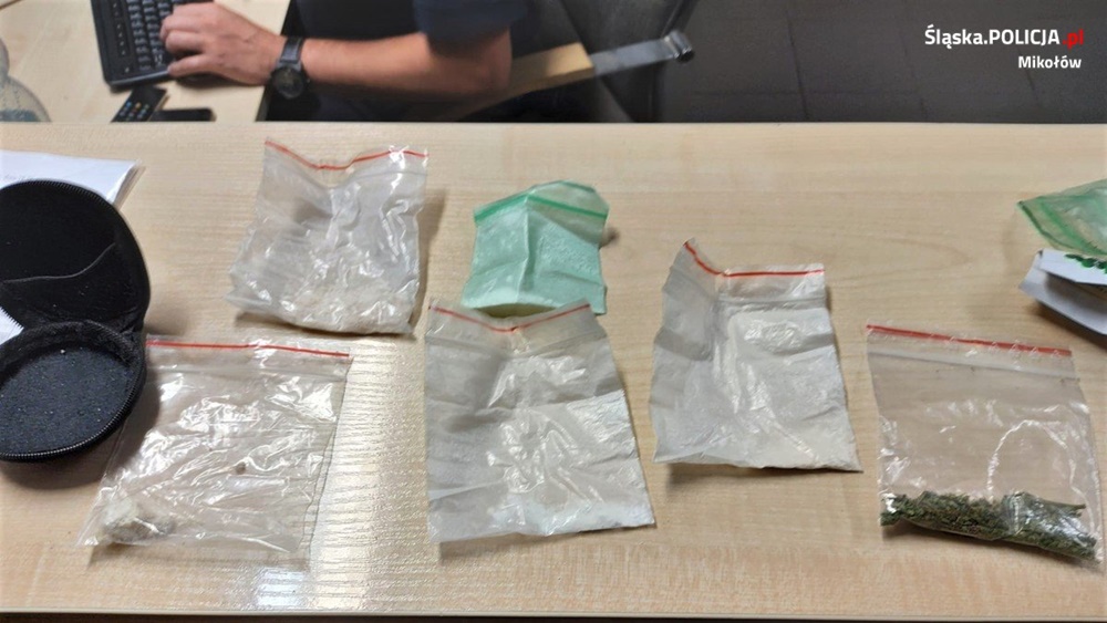 Kierujący samochodami zatrzymani z narkotykami