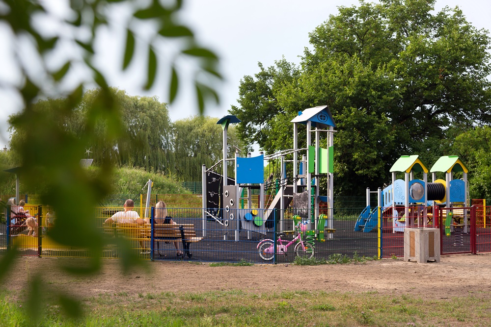 Nowy plac zabaw oddany do użytku