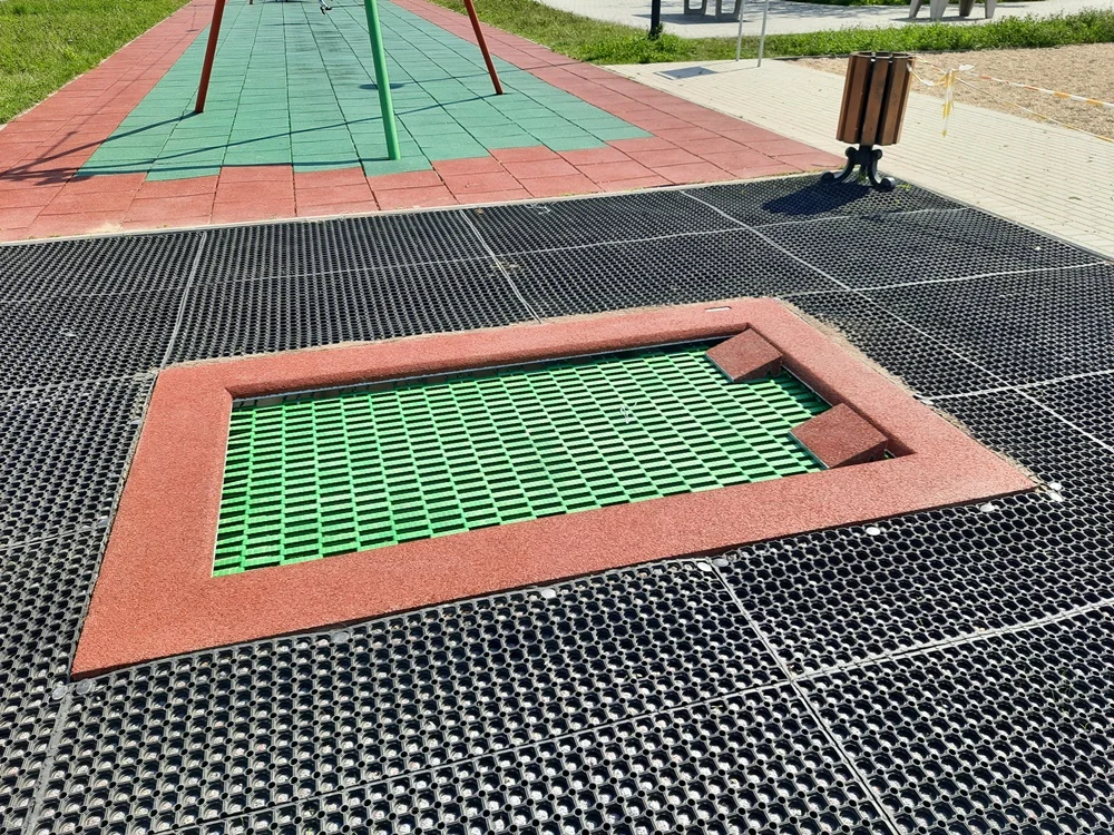 Coraz więcej atrakcji na skwerze w Brzezince