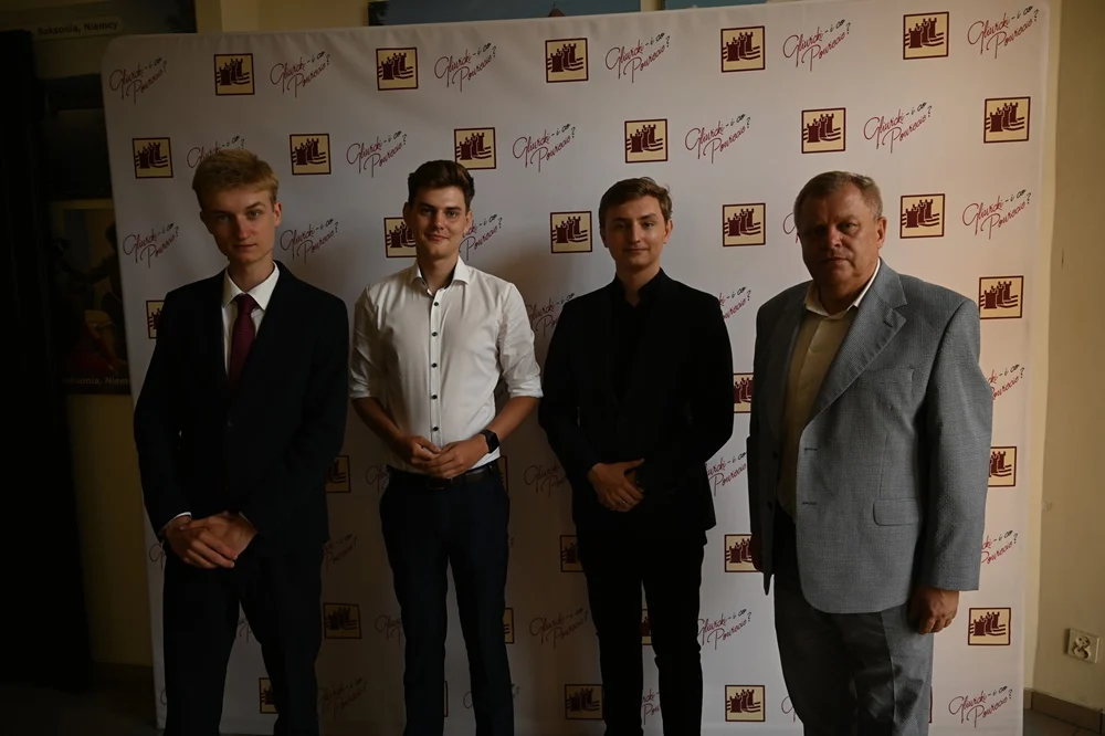 Spotkanie starosty z przewodniczącymi Młodzieżowego Sejmiku Województwa Śląskiego