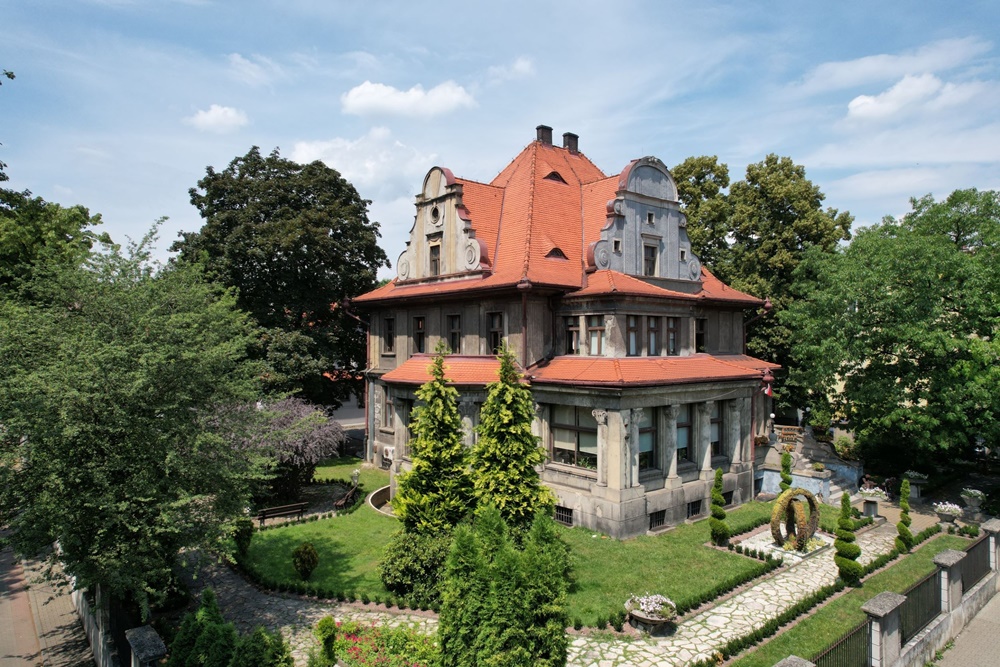 Umowa na remont budynku Urzędu Stanu Cywilnego podpisana