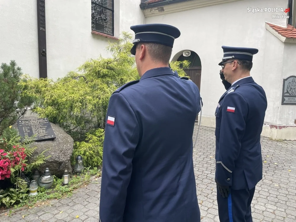 Święto Policji świętem pamięci o poległych policjantach