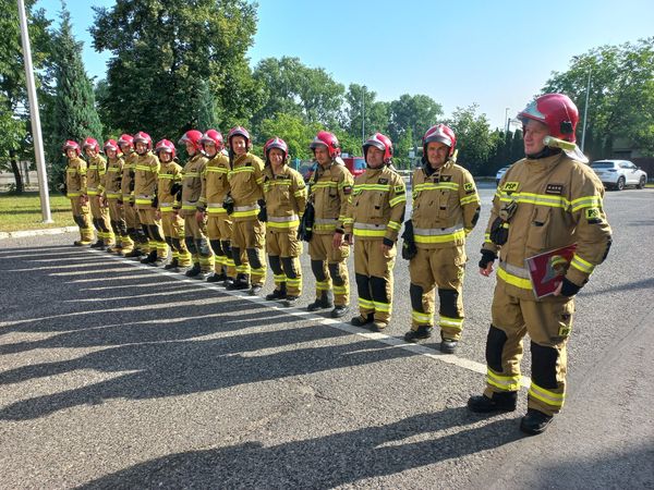 Uroczysta zbiórka na terenie Jednostki Ratowniczo-Gaśniczej nr 2 w Katowicach-Piotrowicach