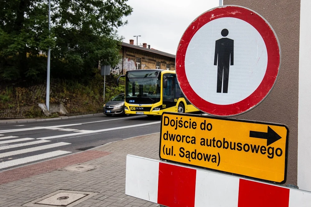 Wprowadzenie czasowej organizacji ruchu pieszego na ul. Sądowej