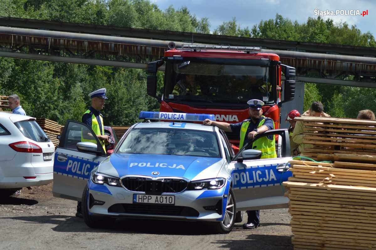 Dla każdego jest miejsce na drodze. Symulacja wypadku drogowego w Katowicach