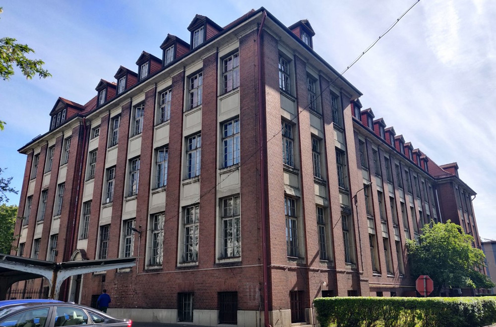 Chorzów zyskał kolejny zabytek. Dyrekcja huty wpisana na listę zabytków woj. śląskiego