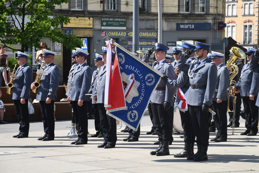 Chorzów: Na rynku odbywają się uroczyste obchody Święta Policji!