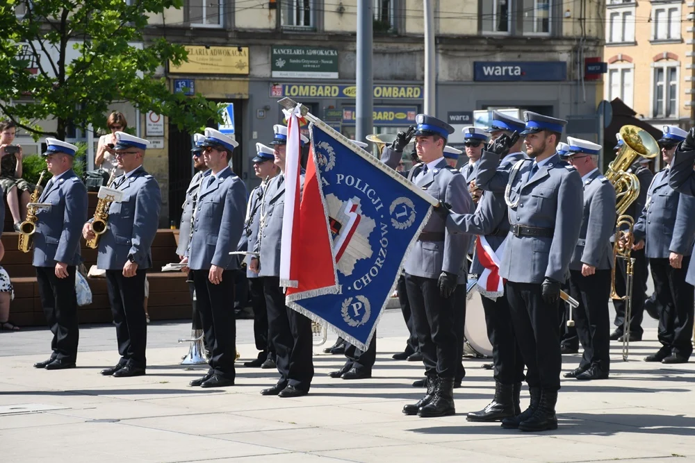 Chorzów: Na rynku odbywają się uroczyste obchody Święta Policji!