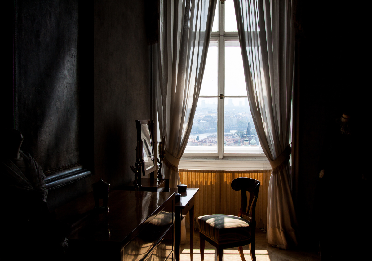 Czy materiał firany i zasłony ma znaczenie?