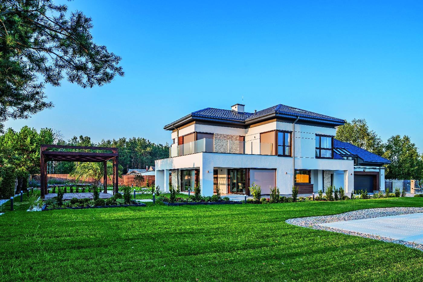 Czy powinienem zbudować nowy dom czy kupić istniejący