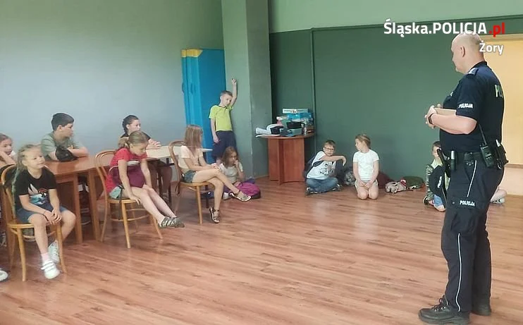 "Kreci mnie bezpieczeństwo nad wodą" w ramach półkolonii