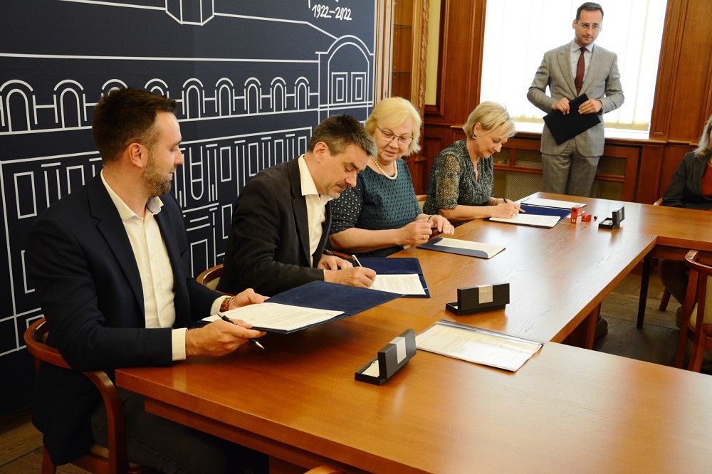 Rozbudowa skrzyżowania ulic Tarnopolskiej, Kościuszki i Chopina w Mikulczycach