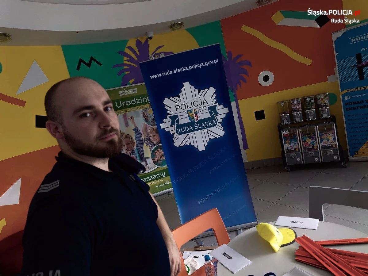 Policyjna profilaktyka w Aquadromie