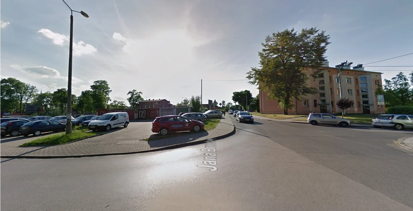 Rusza budowa kanalizacji w Halembie. Od dziś utrudnienia dla pieszych i kierowców