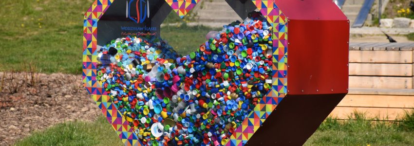 Zbieramy nakrętki. Możemy pomóc właśnie Tobie