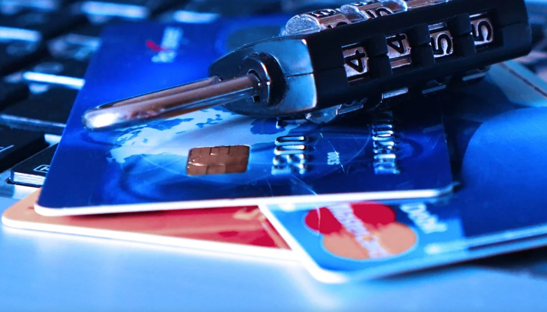 Oszustwa "na wypadek samochodowy", "na wnuczka". Policja apeluje o ostrożność!