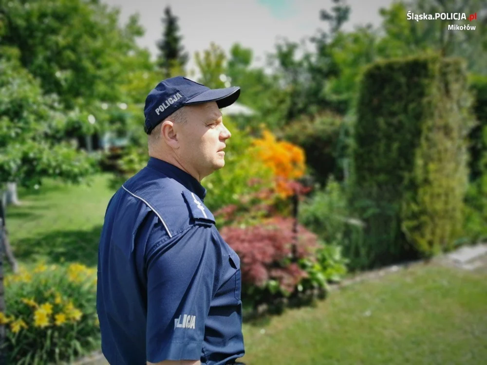 Podziękowanie dla łaziskiego dzielnicowego