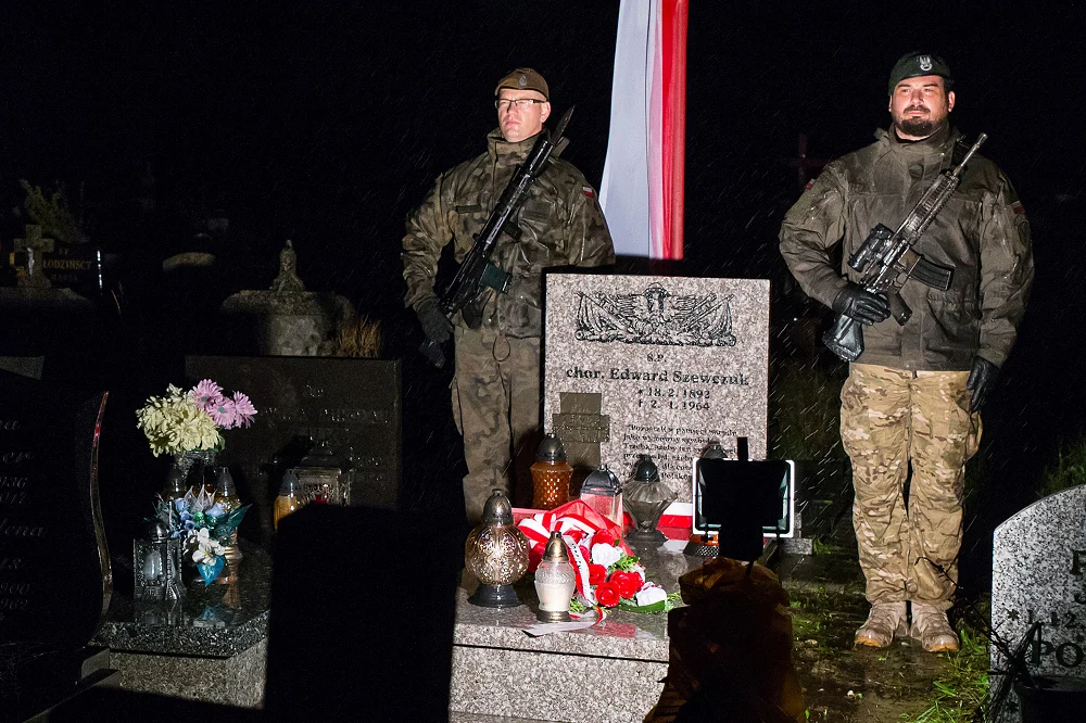 Alert przy grobach i obchody 83. rocznicy wybuchu II Wojny Światowej