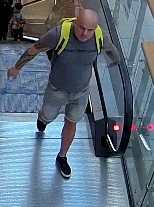 Dokonał kradzieży w centrum handlowym. Rozpoznajesz go?